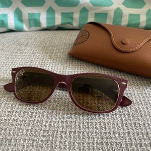 Purple Wayfarer Raybans !